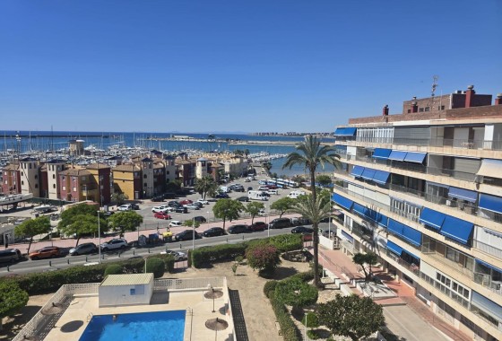 Sprzedaż - Apartament / Mieszkanie -
Torrevieja - Puerto Deportivo Marina Salinas