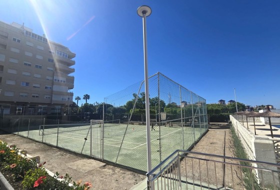Sprzedaż - Apartament / Mieszkanie -
Torrevieja - Puerto Deportivo Marina Salinas