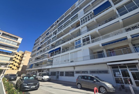 Sprzedaż - Apartament / Mieszkanie -
Torrevieja - Puerto Deportivo Marina Salinas