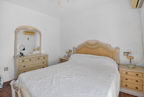 Herverkoop - Appartement / Flat -
Torrevieja - La Siesta - El Salado - Torreta