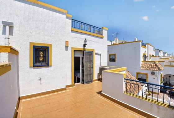 Herverkoop - Appartement / Flat -
Torrevieja - La Siesta - El Salado - Torreta