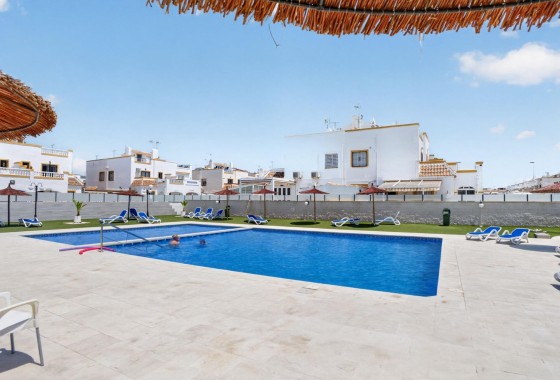 Herverkoop - Appartement / Flat -
Torrevieja - La Siesta - El Salado - Torreta