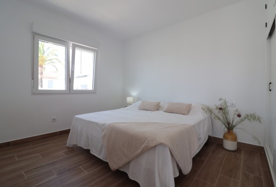 Herverkoop - Rijhuis -
Ciudad Quesada - Rojales - Altos de la Marquesa