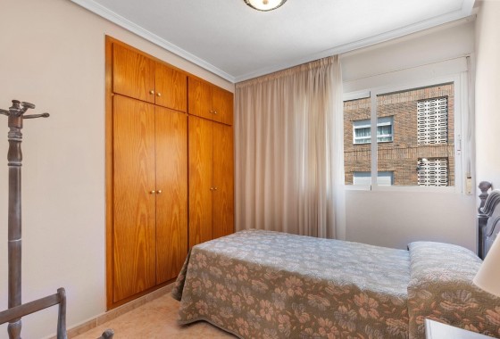 Herverkoop - Appartement / Flat -
Torrevieja - Playa del Cura