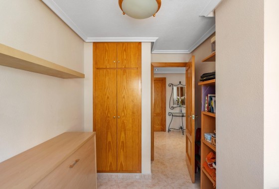 Herverkoop - Appartement / Flat -
Torrevieja - Playa del Cura