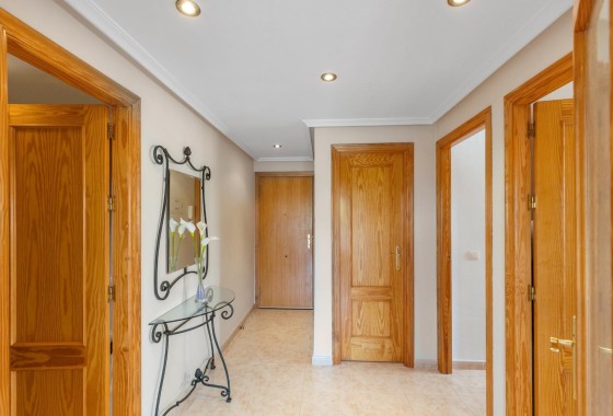 Herverkoop - Appartement / Flat -
Torrevieja - Playa del Cura
