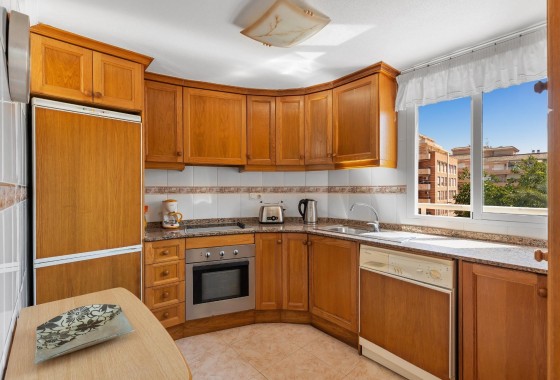 Herverkoop - Appartement / Flat -
Torrevieja - Playa del Cura