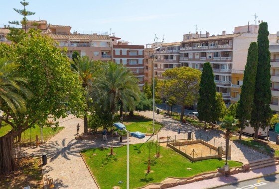 Herverkoop - Appartement / Flat -
Torrevieja - Playa del Cura