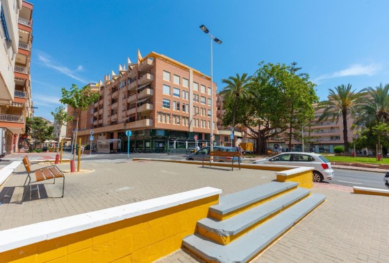 Herverkoop - Appartement / Flat -
Torrevieja - Playa del Cura