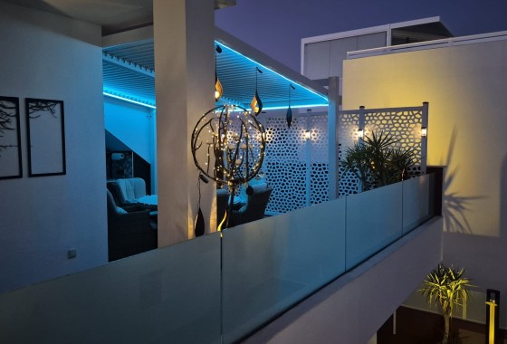 Herverkoop -  -
Los Montesinos - La herrada