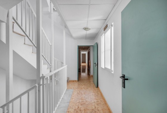 Resale - Apartment / Flat -
Torrevieja