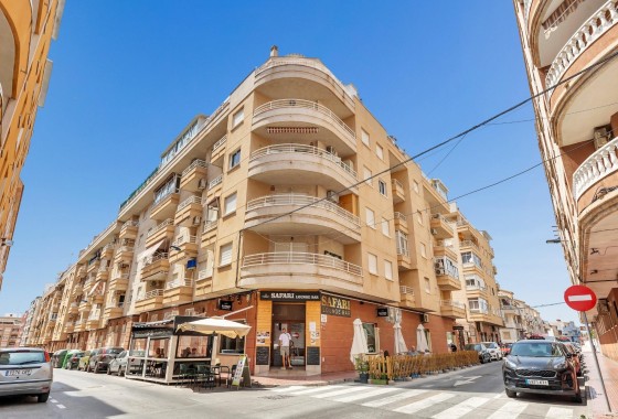 Resale - Apartment / Flat -
Torrevieja