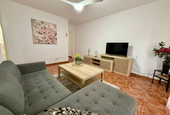 Herverkoop - Appartement / Flat -
Torrevieja - Playa del Cura