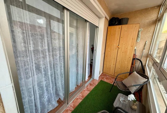 Herverkoop - Appartement / Flat -
Torrevieja - Playa del Cura