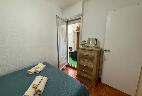 Herverkoop - Appartement / Flat -
Torrevieja - Playa del Cura
