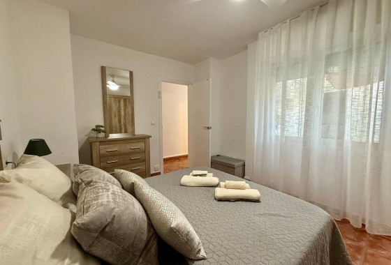 Herverkoop - Appartement / Flat -
Torrevieja - Playa del Cura