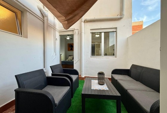 Herverkoop - Appartement / Flat -
Torrevieja - Playa del Cura