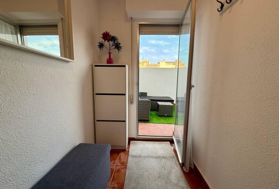 Herverkoop - Appartement / Flat -
Torrevieja - Playa del Cura