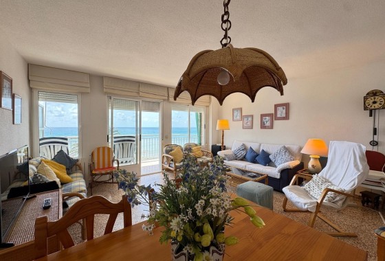 Sprzedaż - Apartament / Mieszkanie -
Torrevieja - Playa del Cura