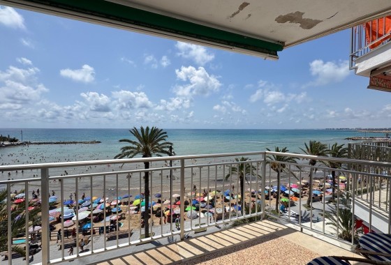 Sprzedaż - Apartament / Mieszkanie -
Torrevieja - Playa del Cura