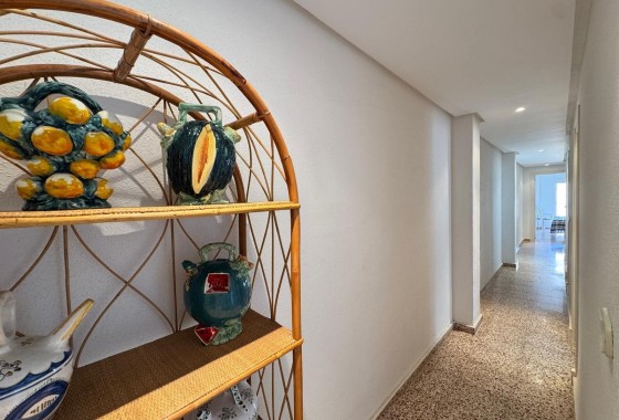 Sprzedaż - Apartament / Mieszkanie -
Torrevieja - Playa del Cura