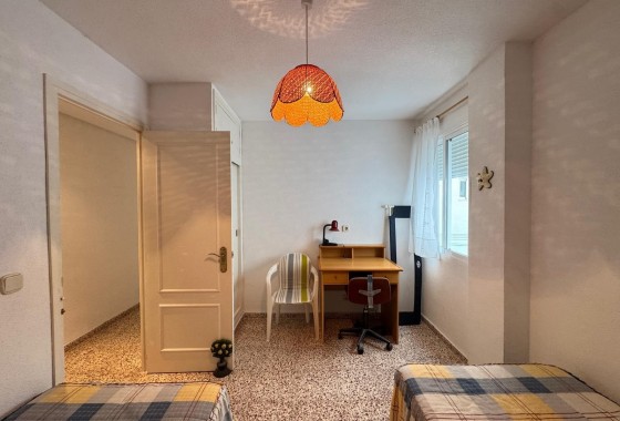 Sprzedaż - Apartament / Mieszkanie -
Torrevieja - Playa del Cura