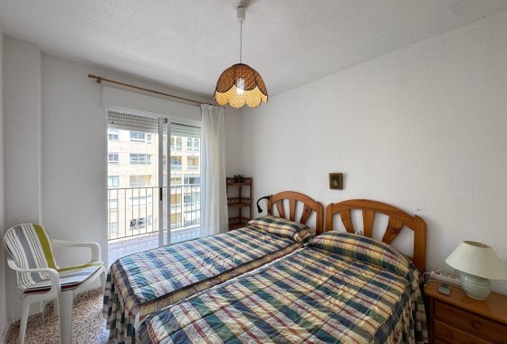 Sprzedaż - Apartament / Mieszkanie -
Torrevieja - Playa del Cura