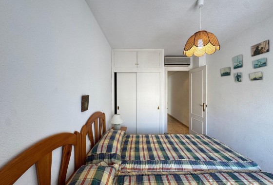 Sprzedaż - Apartament / Mieszkanie -
Torrevieja - Playa del Cura