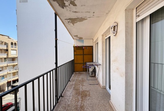 Sprzedaż - Apartament / Mieszkanie -
Torrevieja - Playa del Cura
