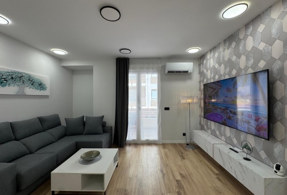 Revente - Appartement -
Torrevieja - Playa del Cura