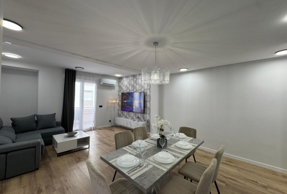Revente - Appartement -
Torrevieja - Playa del Cura