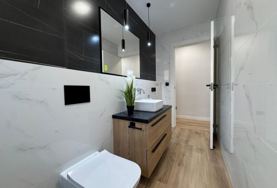 Revente - Appartement -
Torrevieja - Playa del Cura