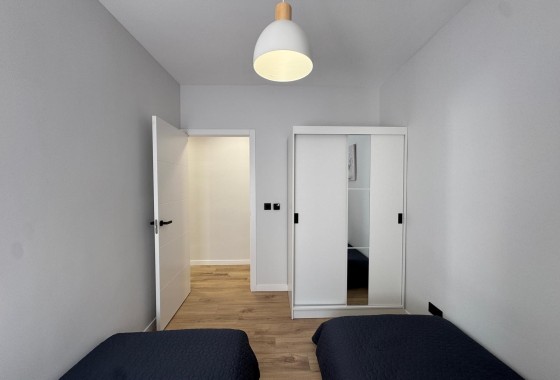 Revente - Appartement -
Torrevieja - Playa del Cura