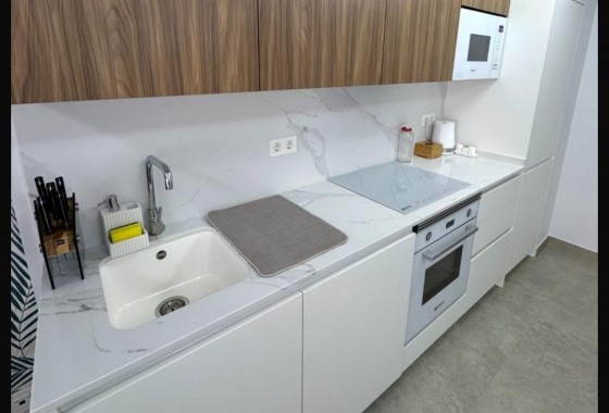 Herverkoop - Appartement / Flat -
Torrevieja - Playa del Cura
