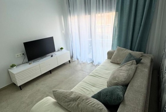 Herverkoop - Appartement / Flat -
Torrevieja - Playa del Cura