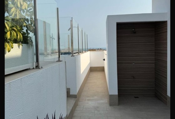 Herverkoop - Appartement / Flat -
Torrevieja - Playa del Cura