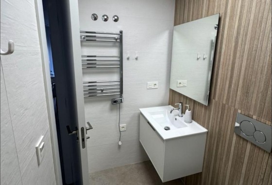 Herverkoop - Appartement / Flat -
Torrevieja - Playa del Cura