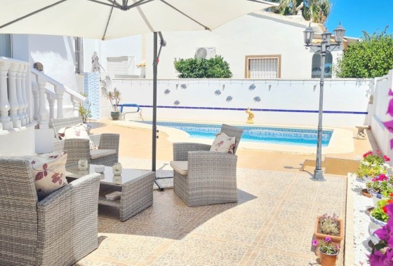 Herverkoop - Vrijstaande Villa -
Orihuela Costa - Costa Blanca