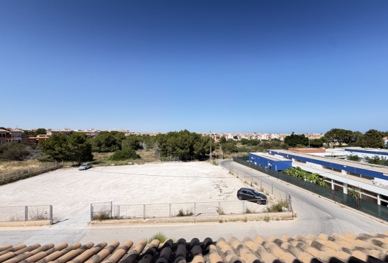 Resale - Townhouse -
Playa Flamenca