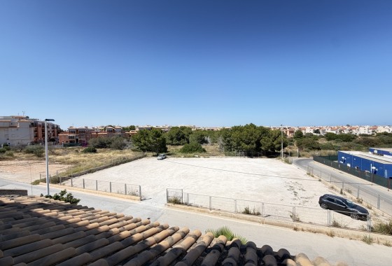 Resale - Townhouse -
Playa Flamenca