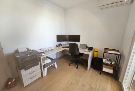Herverkoop - Vrijstaande Villa -
Torrevieja - La Siesta - El Salado - Torreta