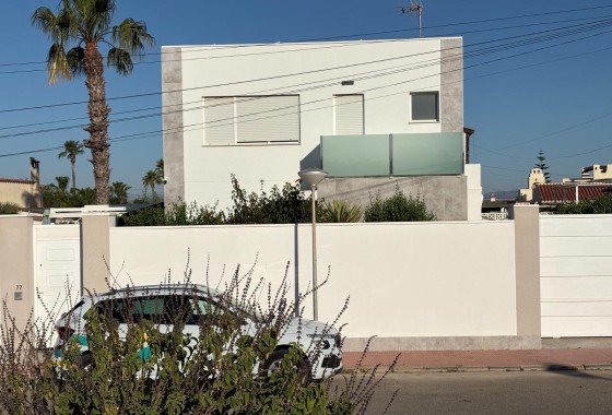 Venta - Chalet Independiente -
Torrevieja - La Siesta - El Salado - Torreta