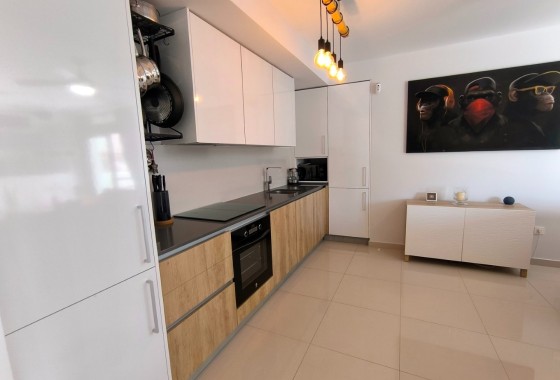 Herverkoop - Appartement / Flat -
Algorfa