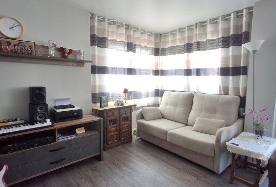 Resale - Apartment / Flat -
Torrevieja - Playa de El Cura