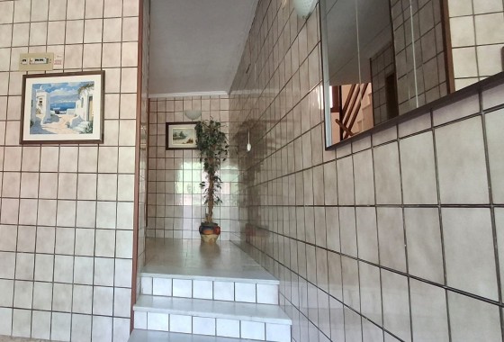Resale - Apartment / Flat -
Torrevieja - Playa de El Cura