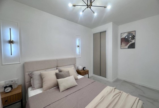 Resale - Apartment / Flat -
Torrevieja