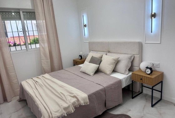 Resale - Apartment / Flat -
Torrevieja