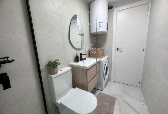 Resale - Apartment / Flat -
Torrevieja