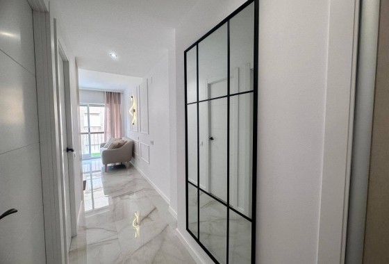 Resale - Apartment / Flat -
Torrevieja