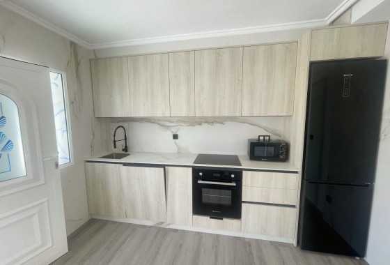 Herverkoop - Rijhuis -
Ciudad Quesada - Rojales - Upper Golf